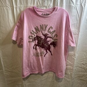 Women’s Johnny Cash graphic tee